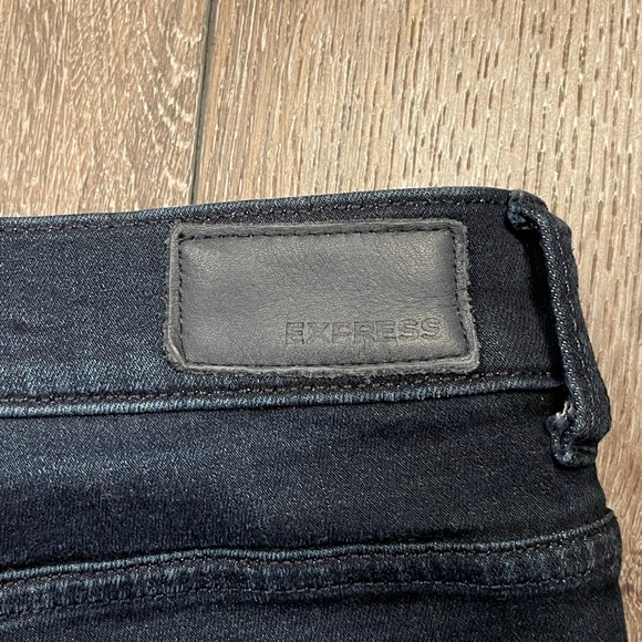 Express Dark Wash High Rise Jeans - Picture 2 of 9